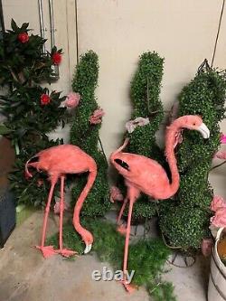 Life-size Pink Feathered Artificial Flamingos Pair for Photo Props, Party Theme